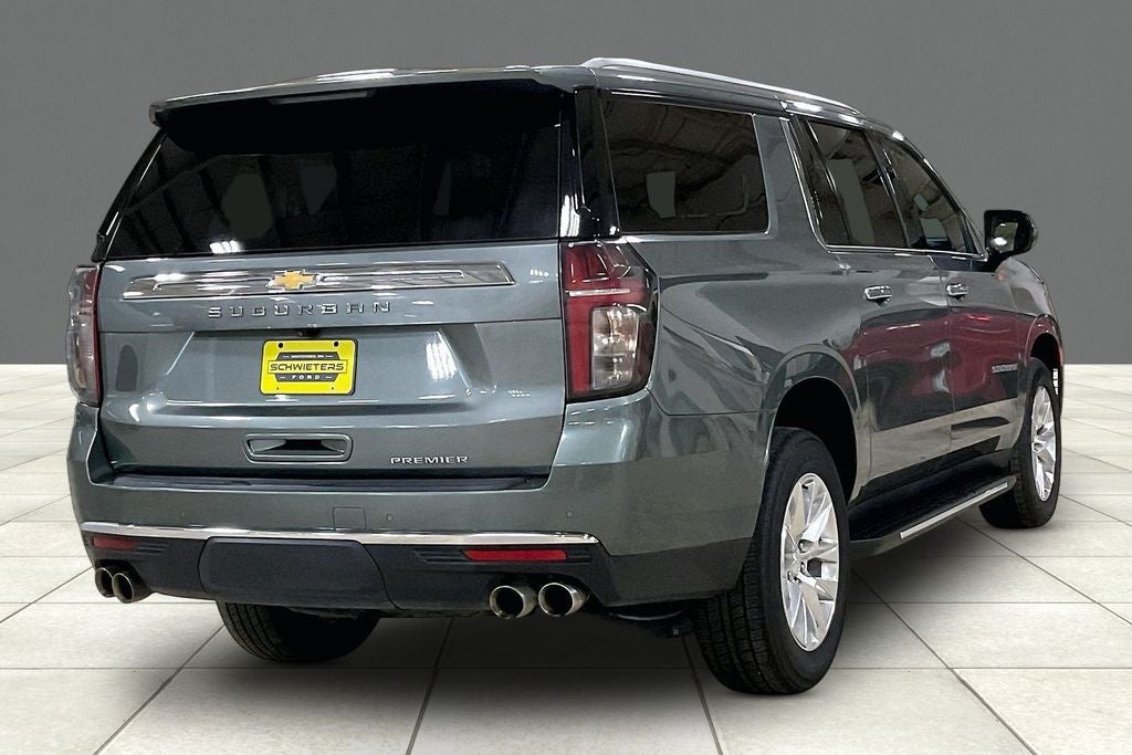 2023 Chevrolet Suburban Premier