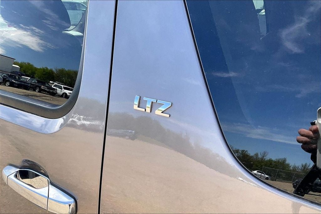 2012 Chevrolet Suburban 1500 LTZ
