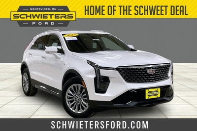 2024 Cadillac XT4 Premium Luxury