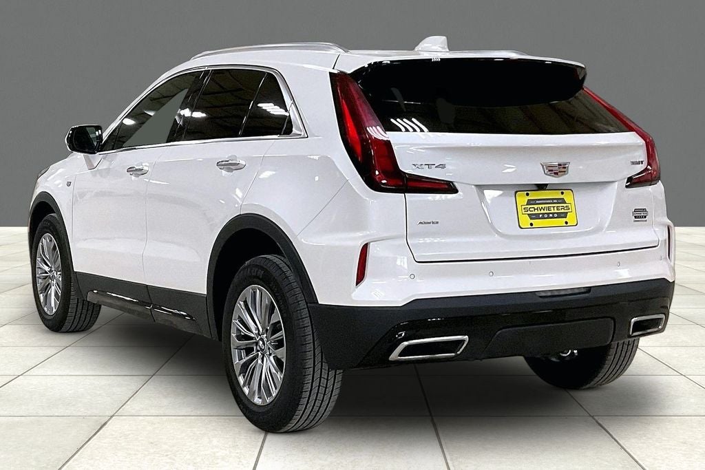 2024 Cadillac XT4 Premium Luxury