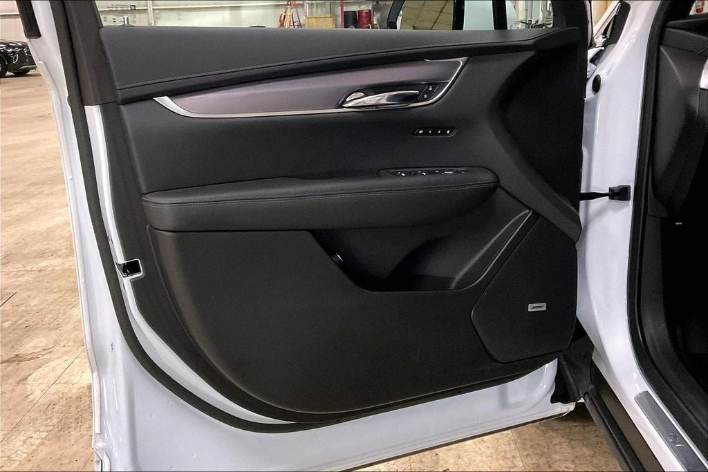 2024 Cadillac XT6 Luxury