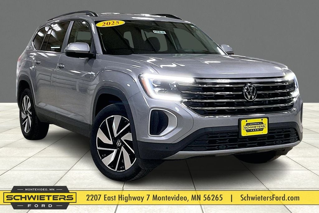 2025 Volkswagen Atlas 2.0T SE w/Technology