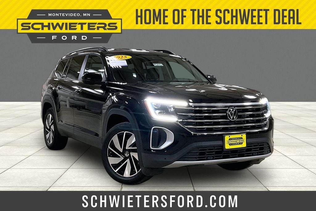 2025 Volkswagen Atlas 2.0T SE w/Technology