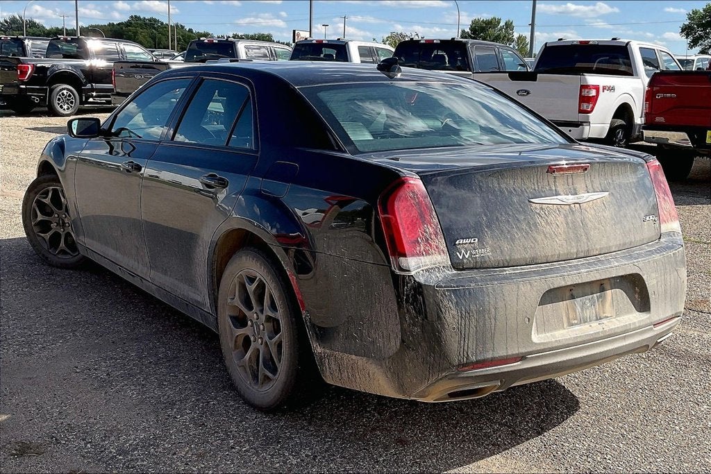 2016 Chrysler 300 S
