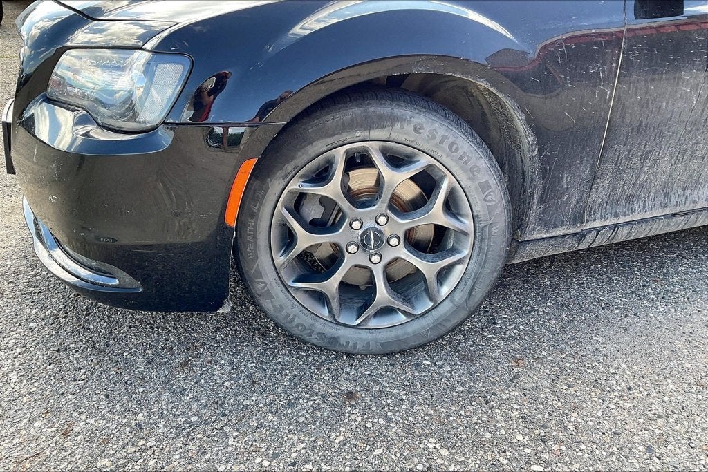 2016 Chrysler 300 S