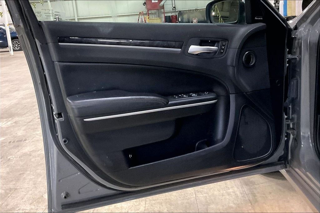 2019 Chrysler 300 Limited