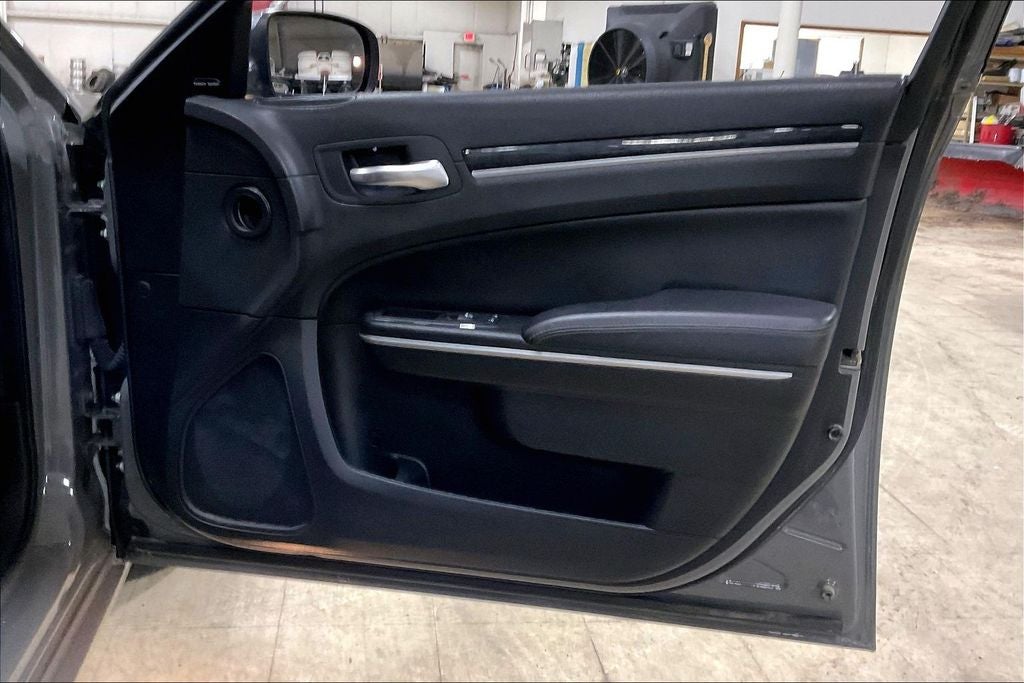 2019 Chrysler 300 Limited