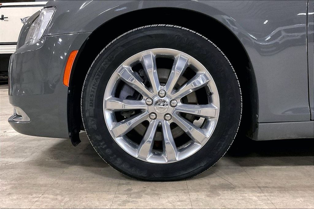 2019 Chrysler 300 Limited