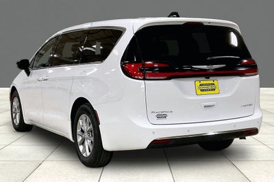 2026 Chrysler Pacifica Limited