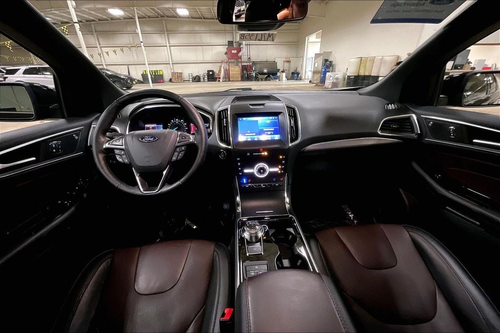 2020 Ford Edge Titanium