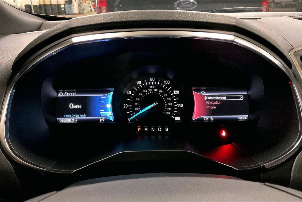 2020 Ford Edge Titanium