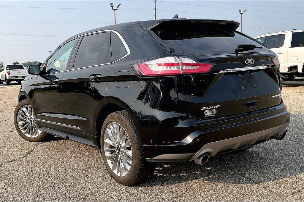 2020 Ford Edge Titanium