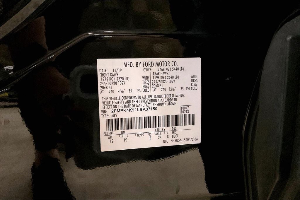2020 Ford Edge Titanium