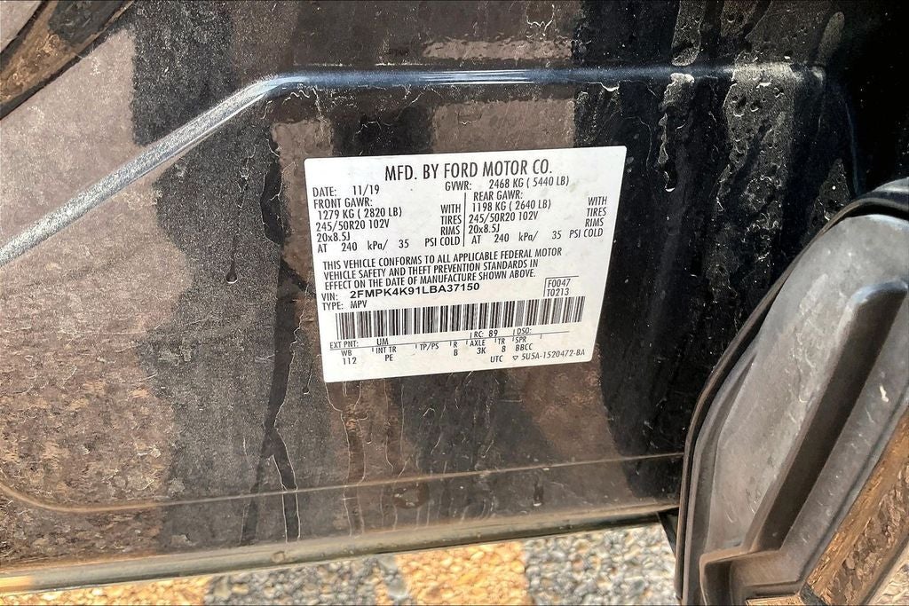 2020 Ford Edge Titanium