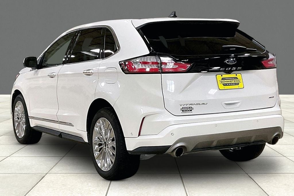 2022 Ford Edge Titanium