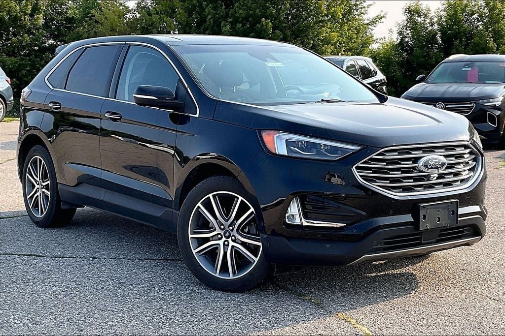 2019 Ford Edge Titanium
