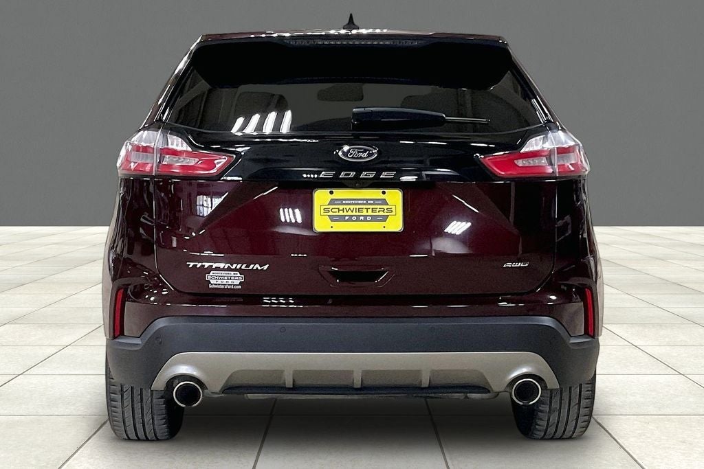 2024 Ford Edge Titanium