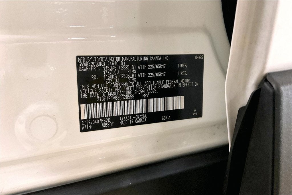 2025 Toyota RAV4 LE