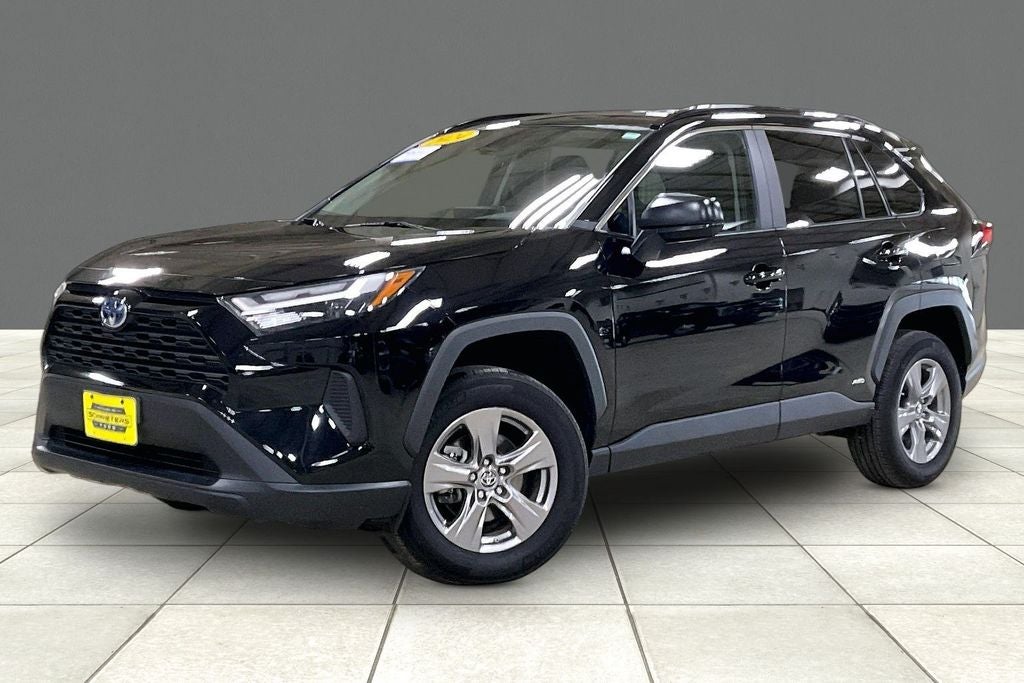 2024 Toyota RAV4 Hybrid LE