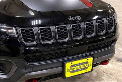 2025 Jeep Compass Trailhawk