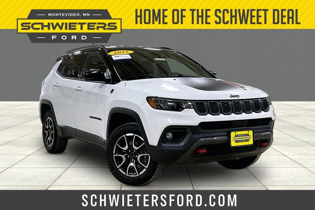 2025 Jeep Compass Trailhawk