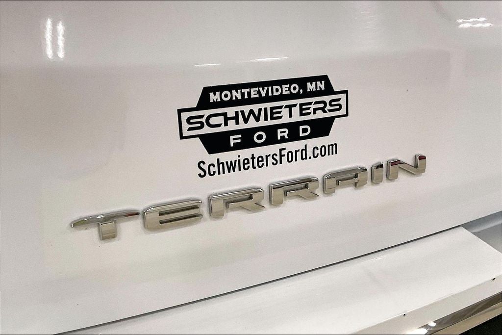 2024 GMC Terrain SLT