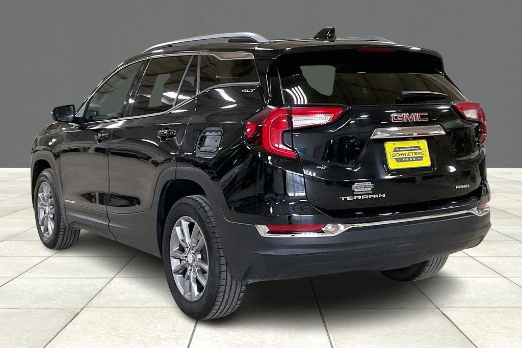2024 GMC Terrain SLT