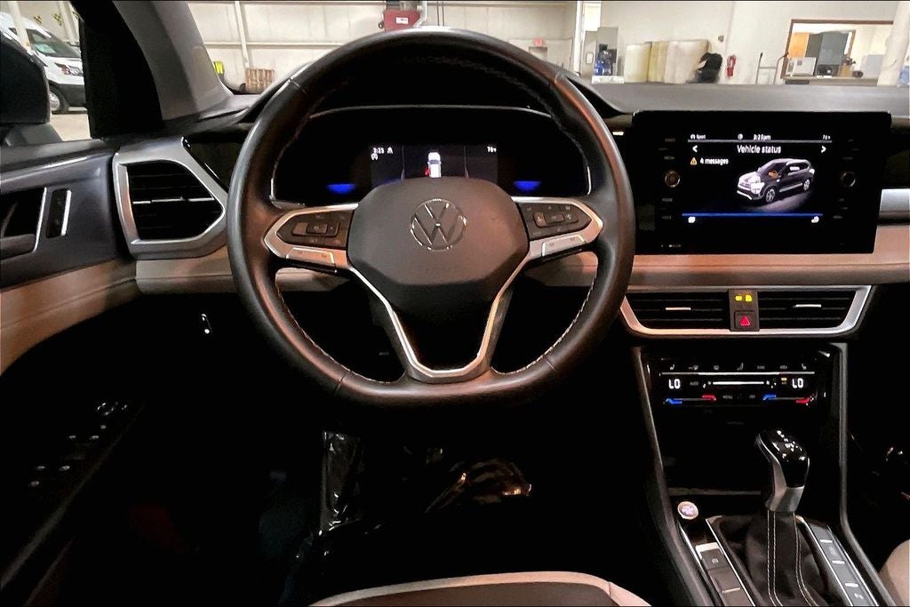 2025 Volkswagen Taos 1.5T SE