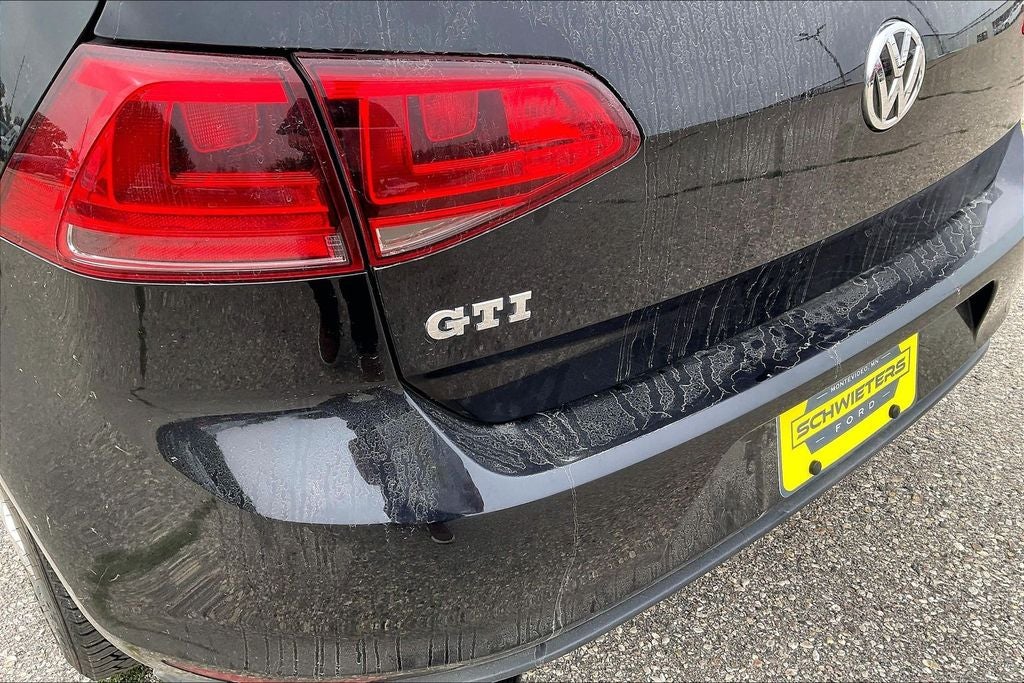 2015 Volkswagen Golf GTI 2.0T S