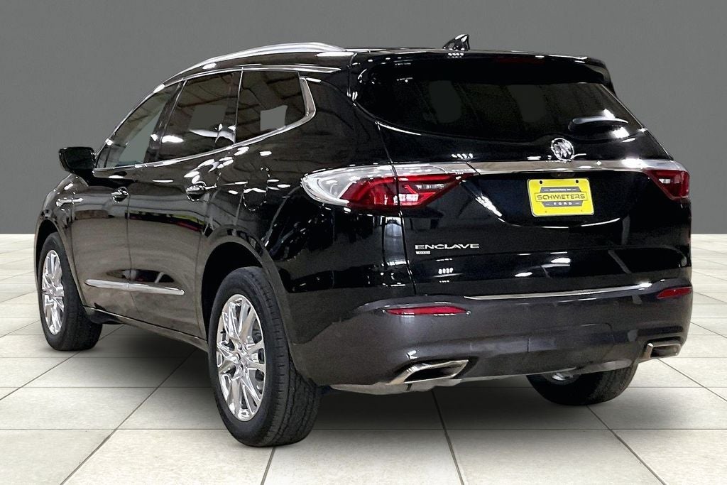 2024 Buick Enclave Essence