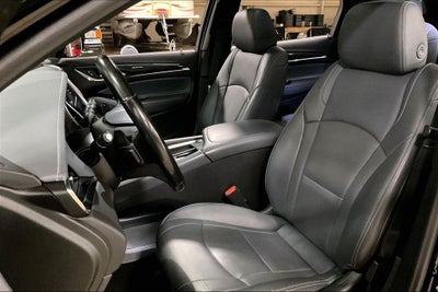 2023 Buick Enclave Premium Group
