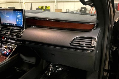 2023 Lincoln Navigator Reserve