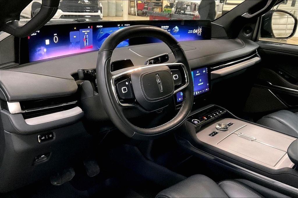 2025 Lincoln Navigator L Reserve