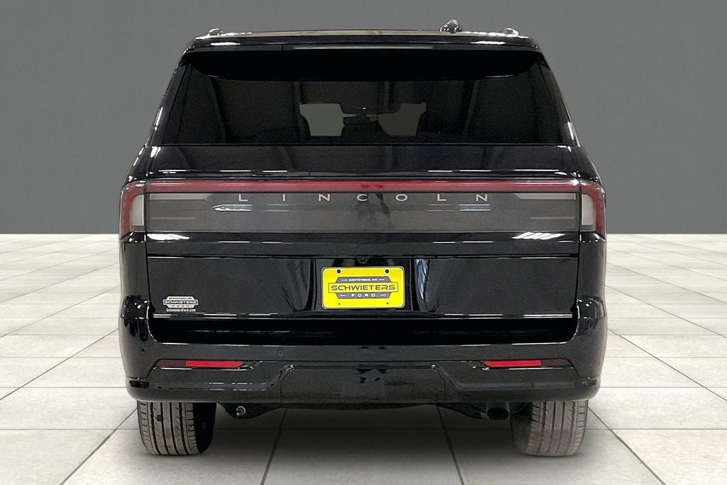 2025 Lincoln Navigator L Reserve