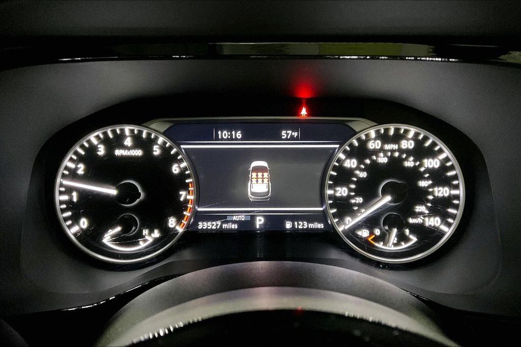 2023 Nissan Pathfinder SL