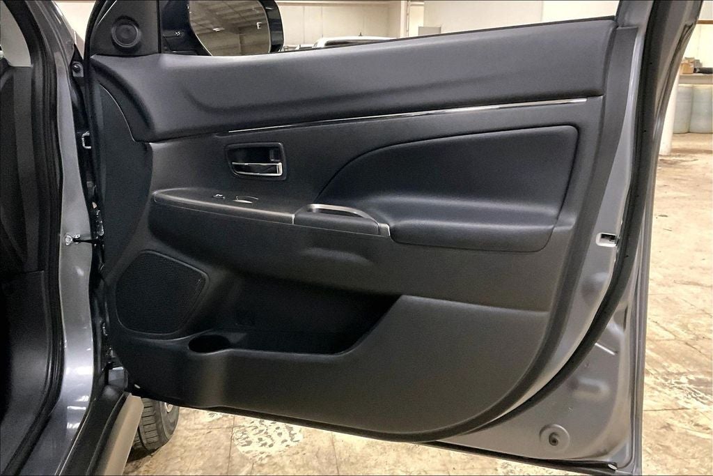 2025 Mitsubishi Outlander Sport 2.0 SE