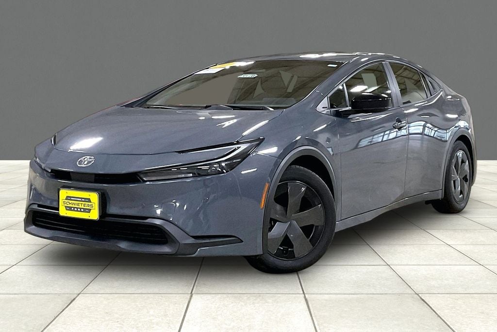 2024 Toyota Prius LE
