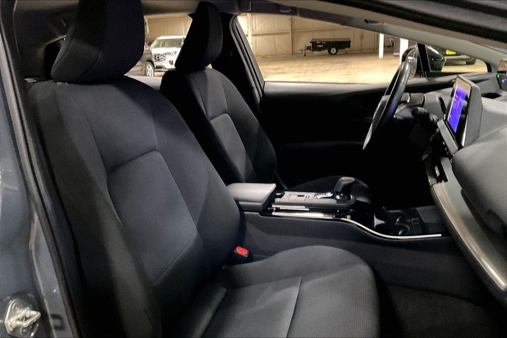 2024 Toyota Prius LE