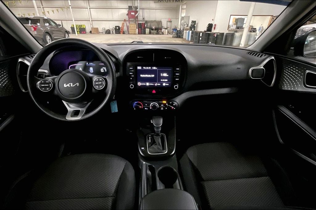2024 Kia Soul LX