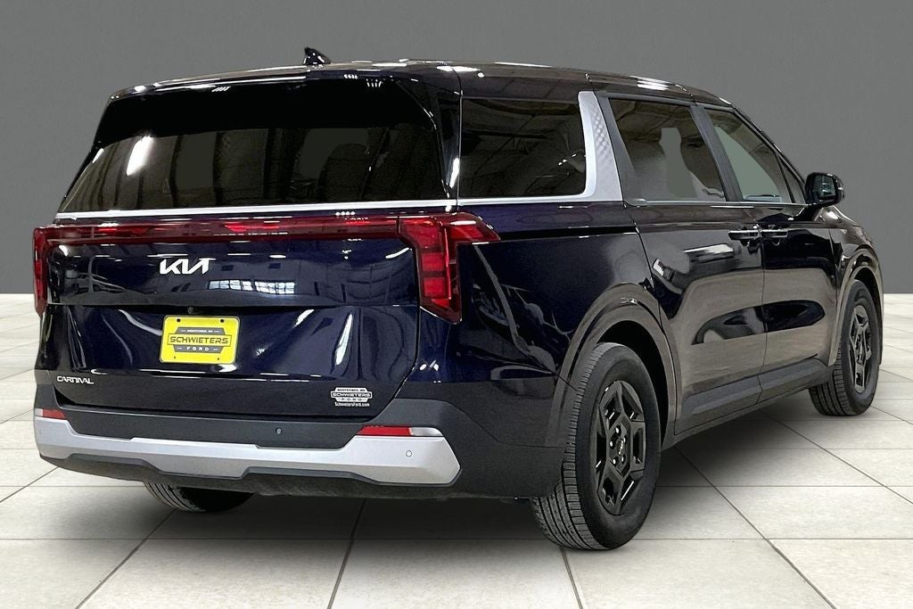 2025 Kia Carnival LXS