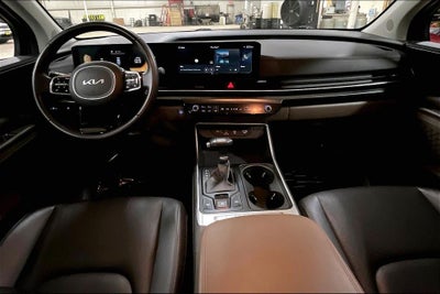 2025 Kia Carnival LXS
