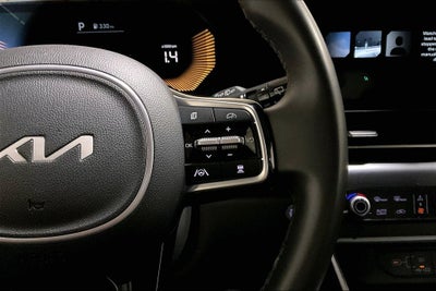 2025 Kia Carnival LXS