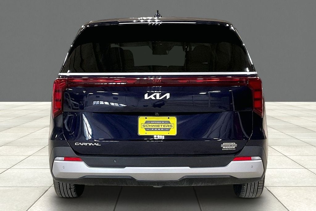 2025 Kia Carnival LXS
