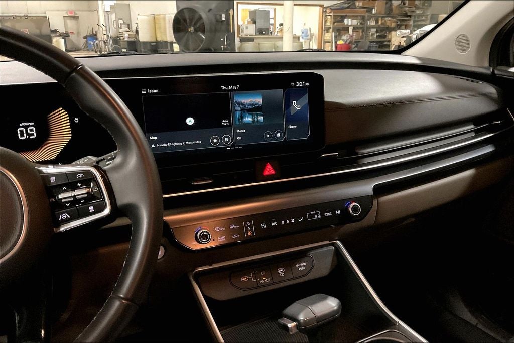 2025 Kia Carnival LXS