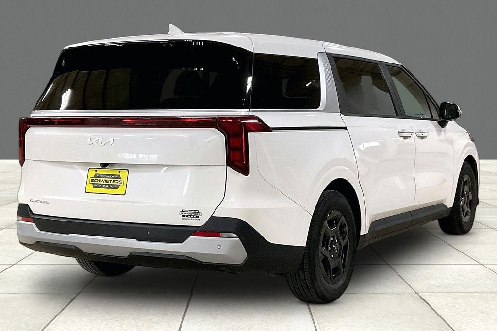 2025 Kia Carnival LXS