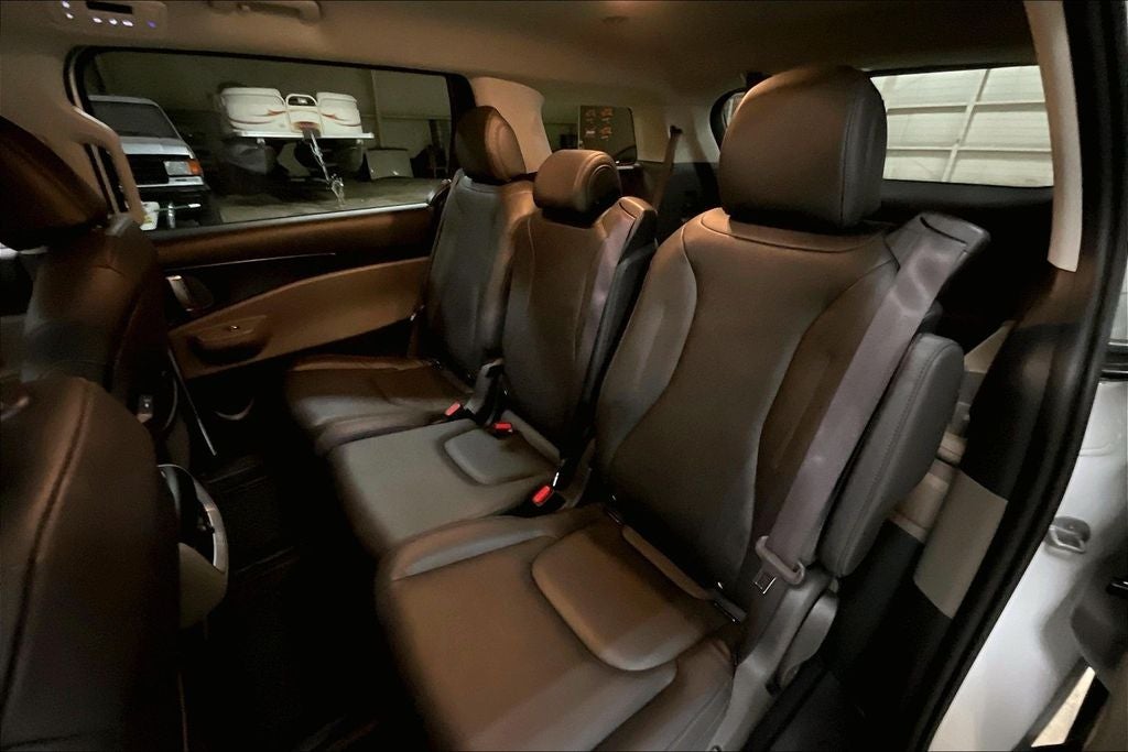 2025 Kia Carnival LXS
