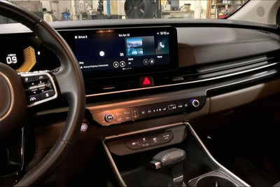 2025 Kia Carnival LXS