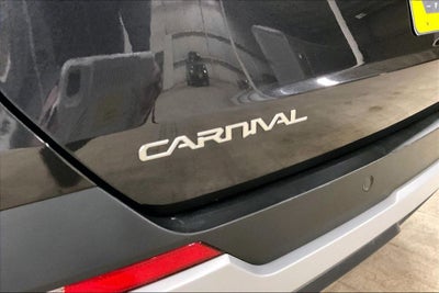 2025 Kia Carnival LXS