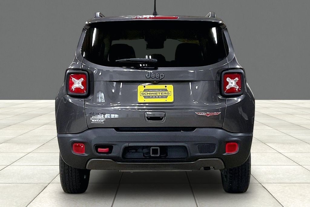 2021 Jeep Renegade Trailhawk