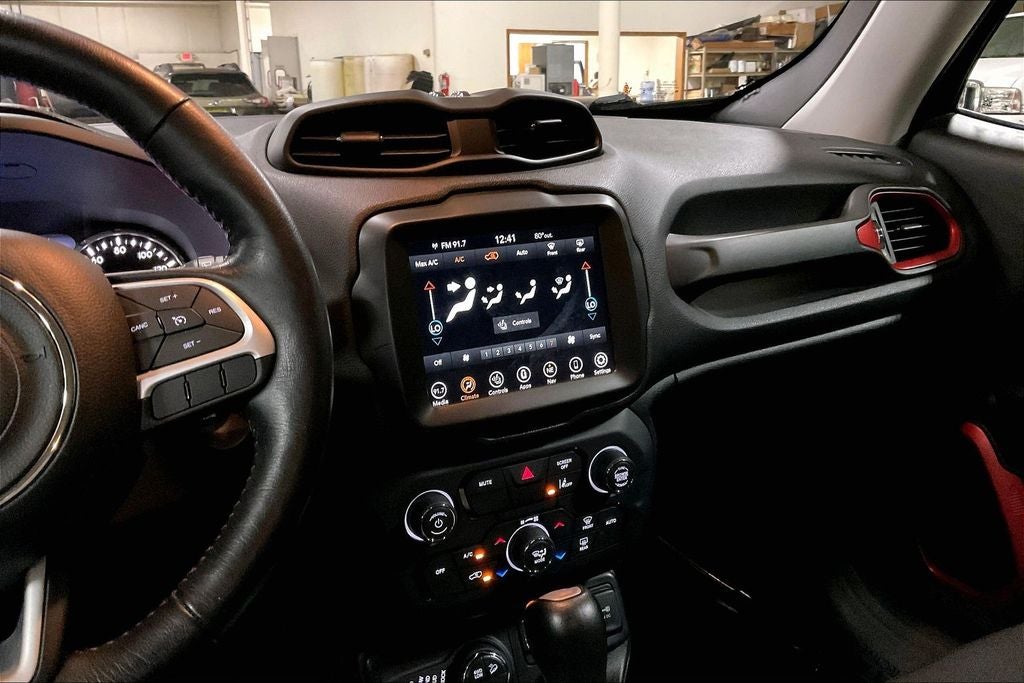 2021 Jeep Renegade Trailhawk